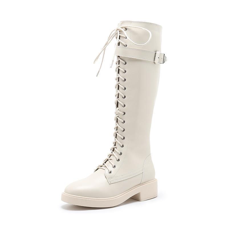 Lydia – Lange Damenstiefel mit flachem Absatz und großen Größen