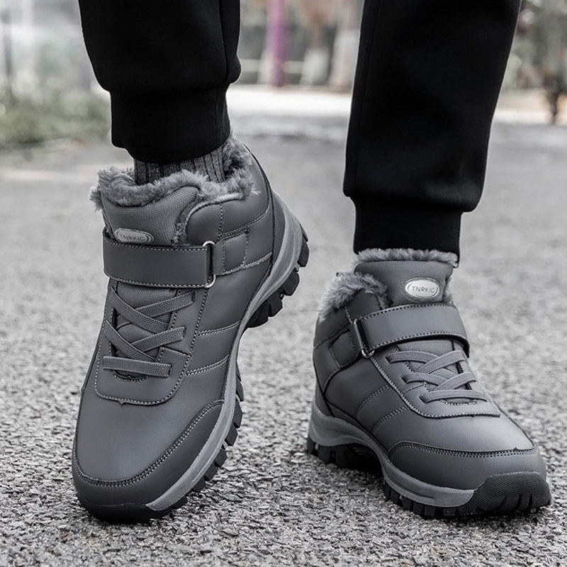 Helen – Warme Damenstiefel mit Plüsch und Klettverschluss