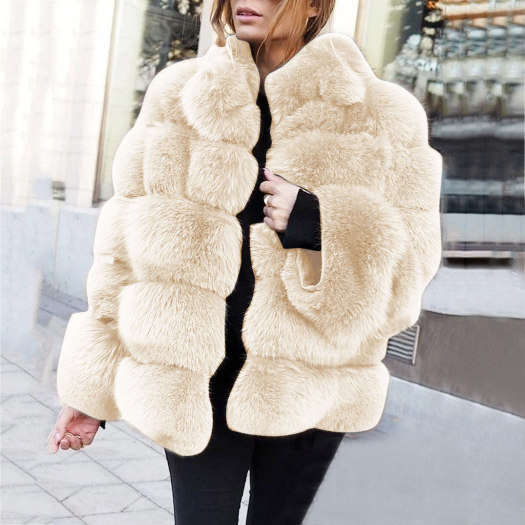 Karen – Damenjacke mit Kunstpelz