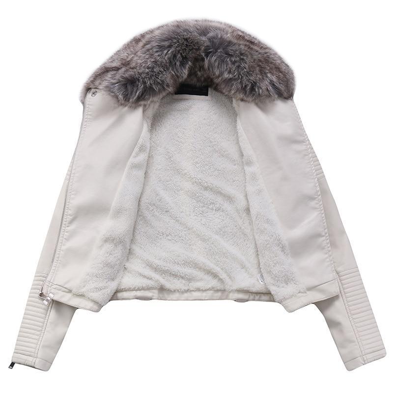 Phoebe – Abnehmbare Kunstpelzkragenjacke aus Kunstleder