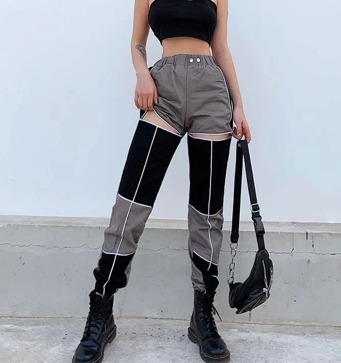 Jenny – Damen Latzhose mit Oberschenkelausschnitt