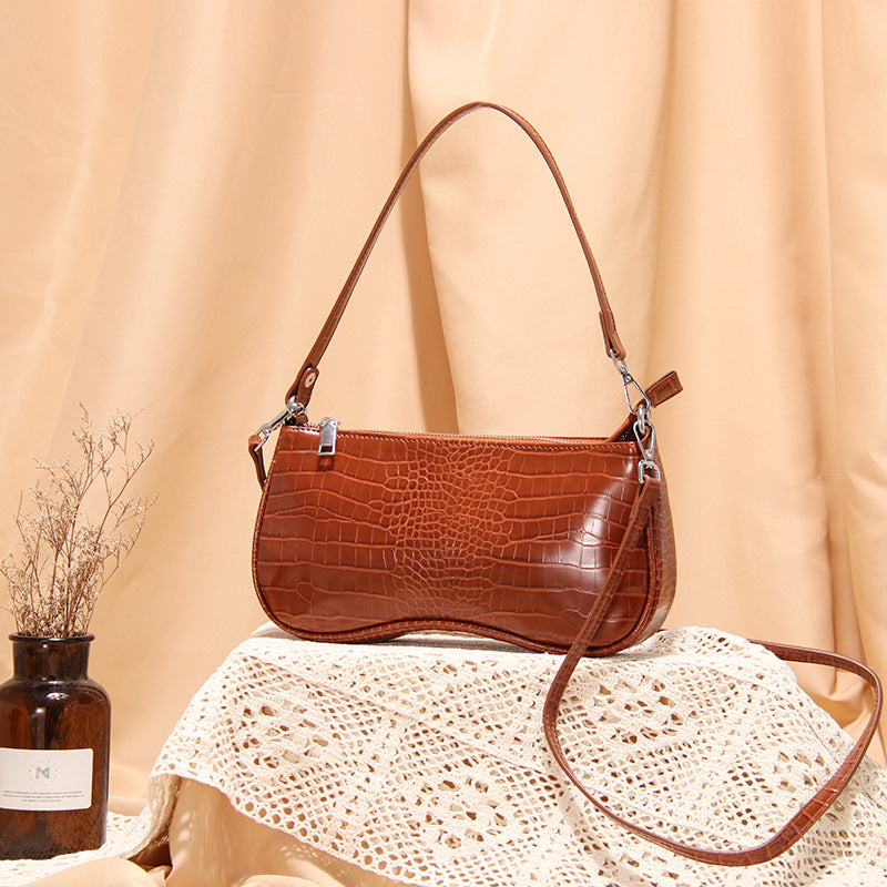 Marion – Retro Schultertasche im Nationalstil