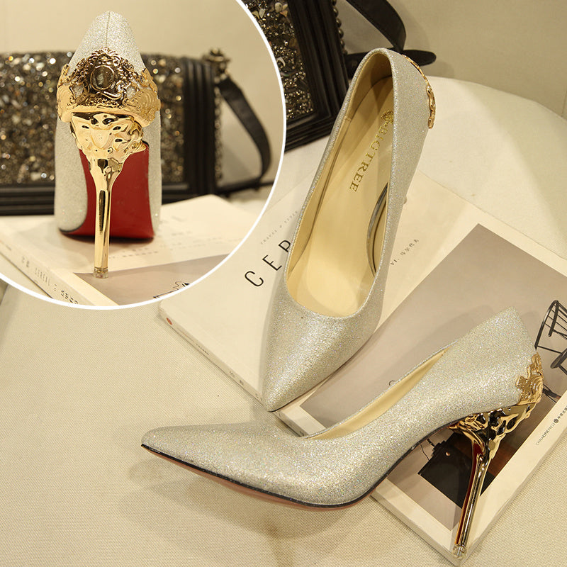 Sue – Modische Damenschuhe mit eleganten Details