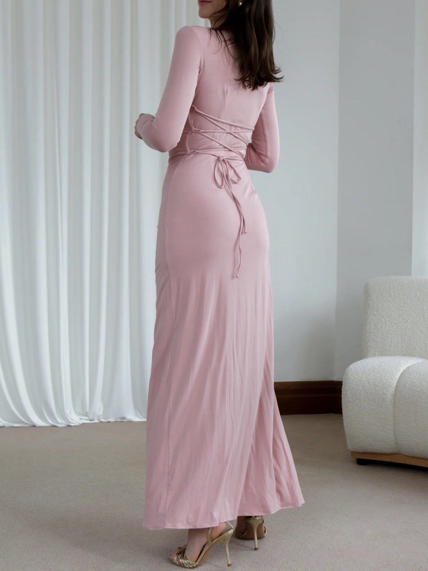Laura – Asymmetrisches Langarm Kleid für Damen