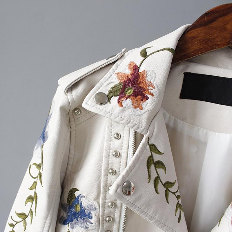 Melanie – Punk Kunstlederjacke in Weiß für Damen