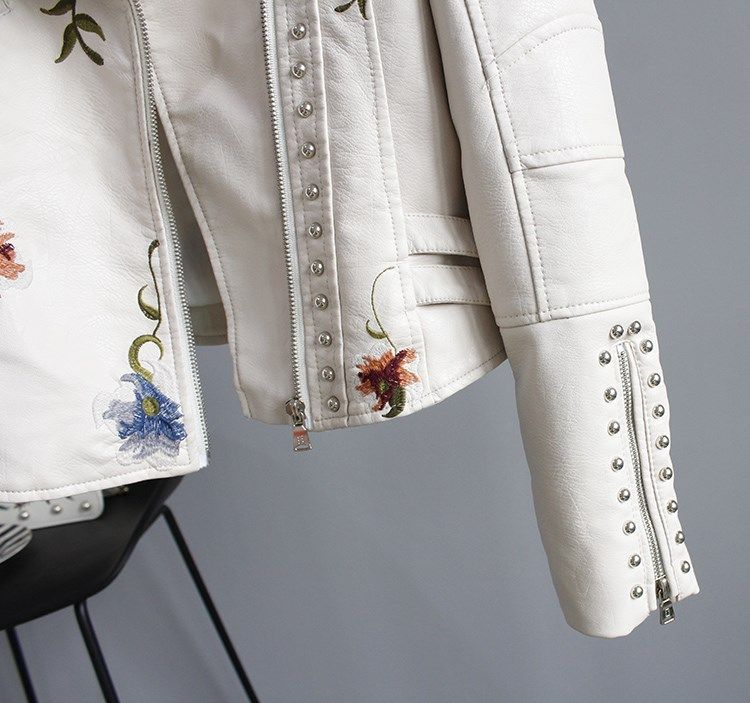 Melanie – Punk Kunstlederjacke in Weiß für Damen