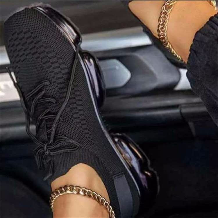 Sara – Luftgepolsterte Schnürschuhe aus Fliegendem Gewebe
