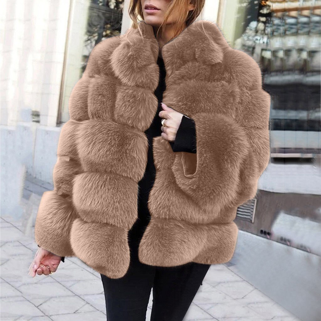 Karen – Damenjacke mit Kunstpelz
