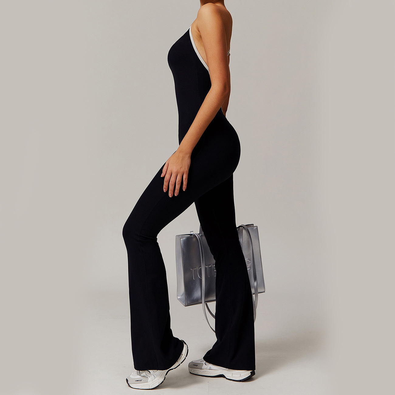 Julia – Eleganter Damen-Jumpsuit für Sport und Fitness