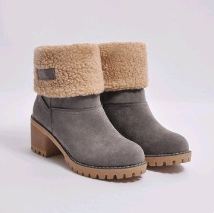 Amy – Damen Mittelhohe Stiefel aus Wildleder mit Dickem Absatz