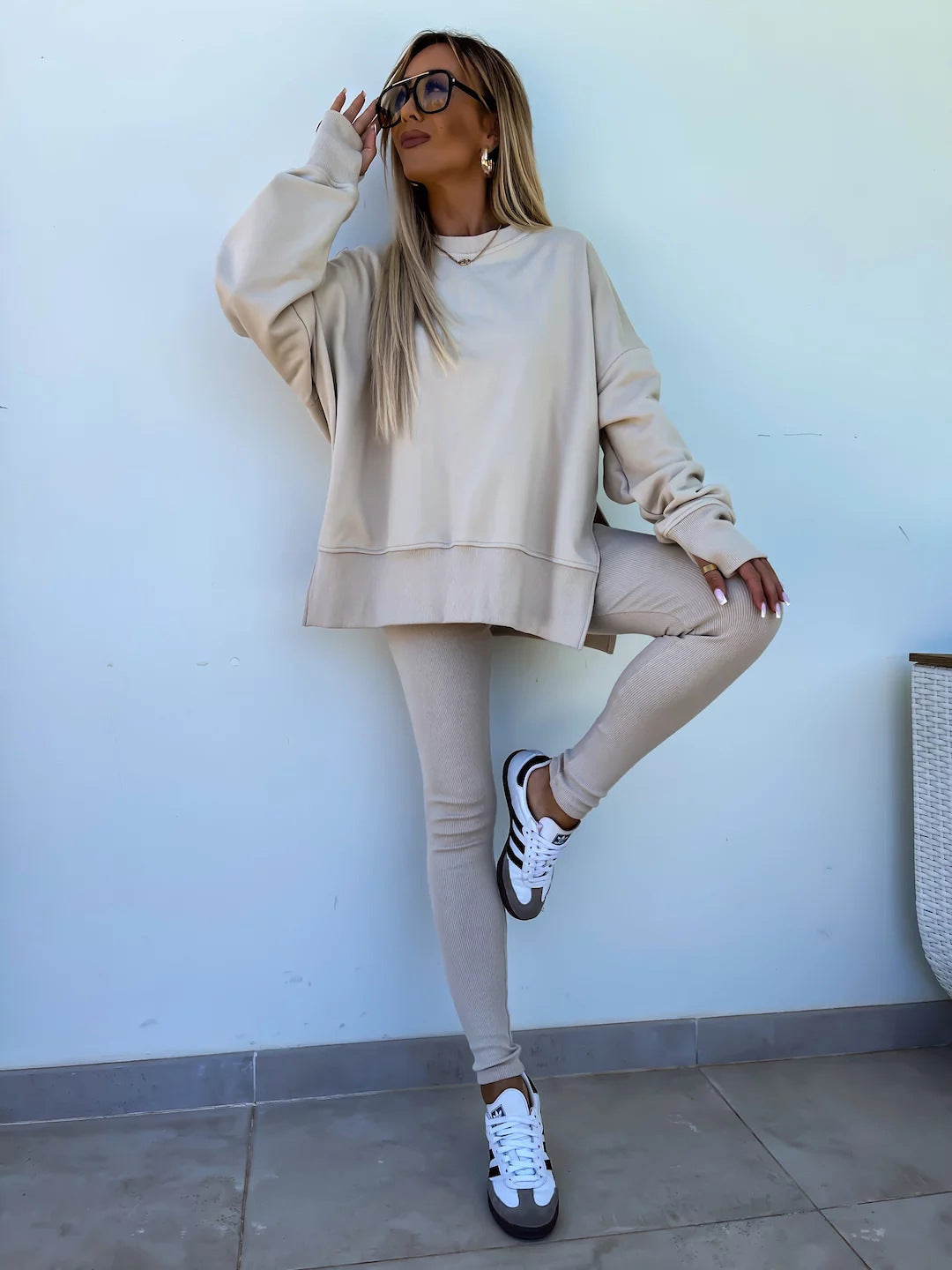 Judith – Lässiges Damen Sweater-Set mit Langarm und Schlitz