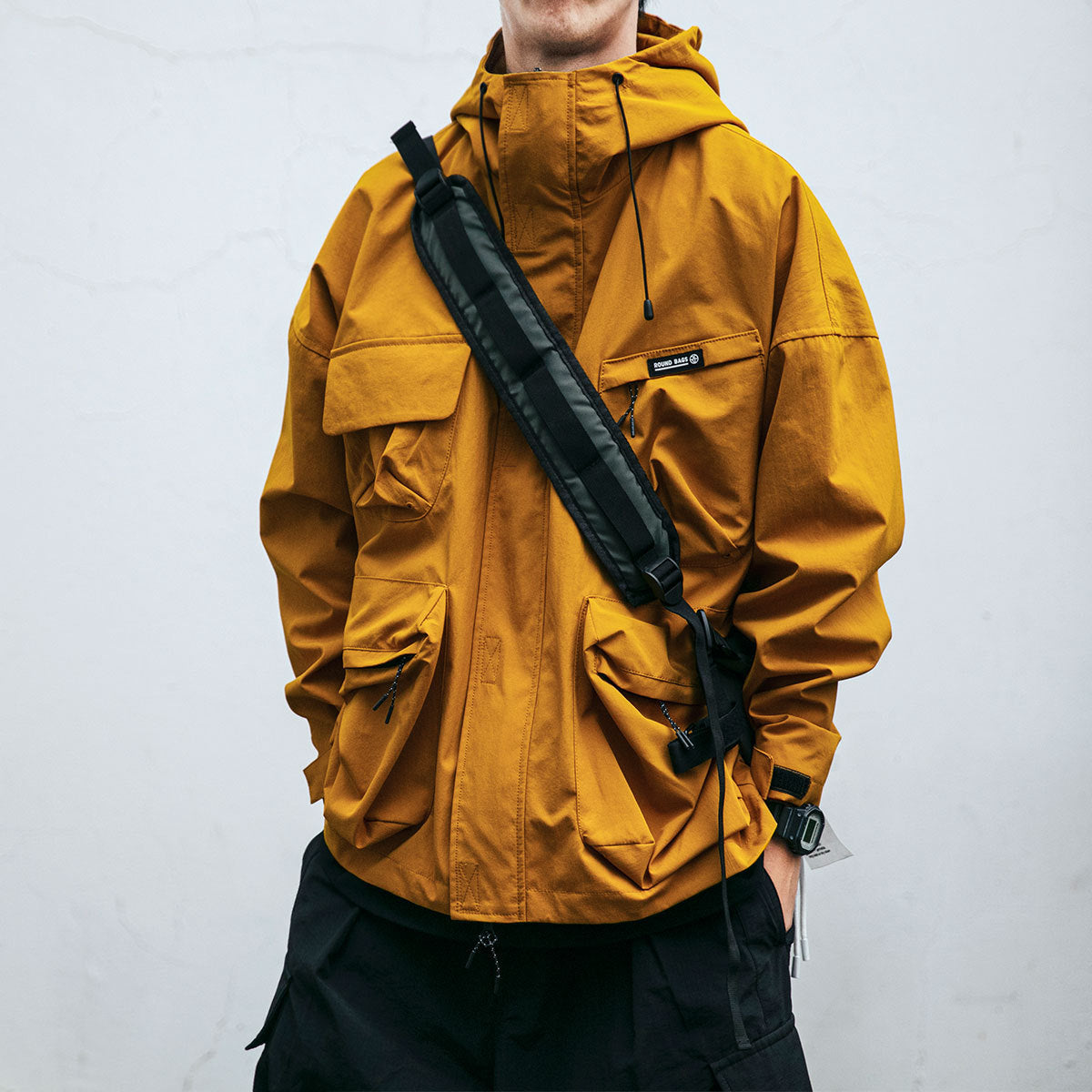 Marcus – Herrenjacke mit Kapuze und funktionalen Taschen