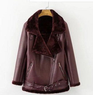 Laura – Warme Kunstpelz-Lederjacke mit Gürtel