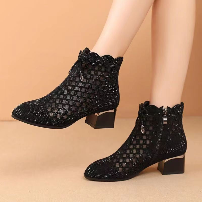 Amy – Sommerliche Damen-Stiefeletten mit Mesh und Cutouts