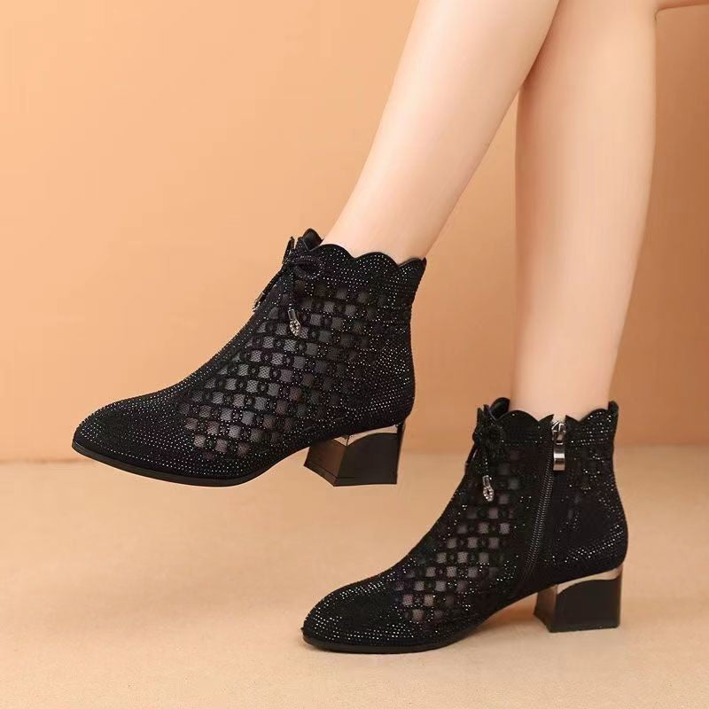 Amy – Sommerliche Damen-Stiefeletten mit Mesh und Cutouts