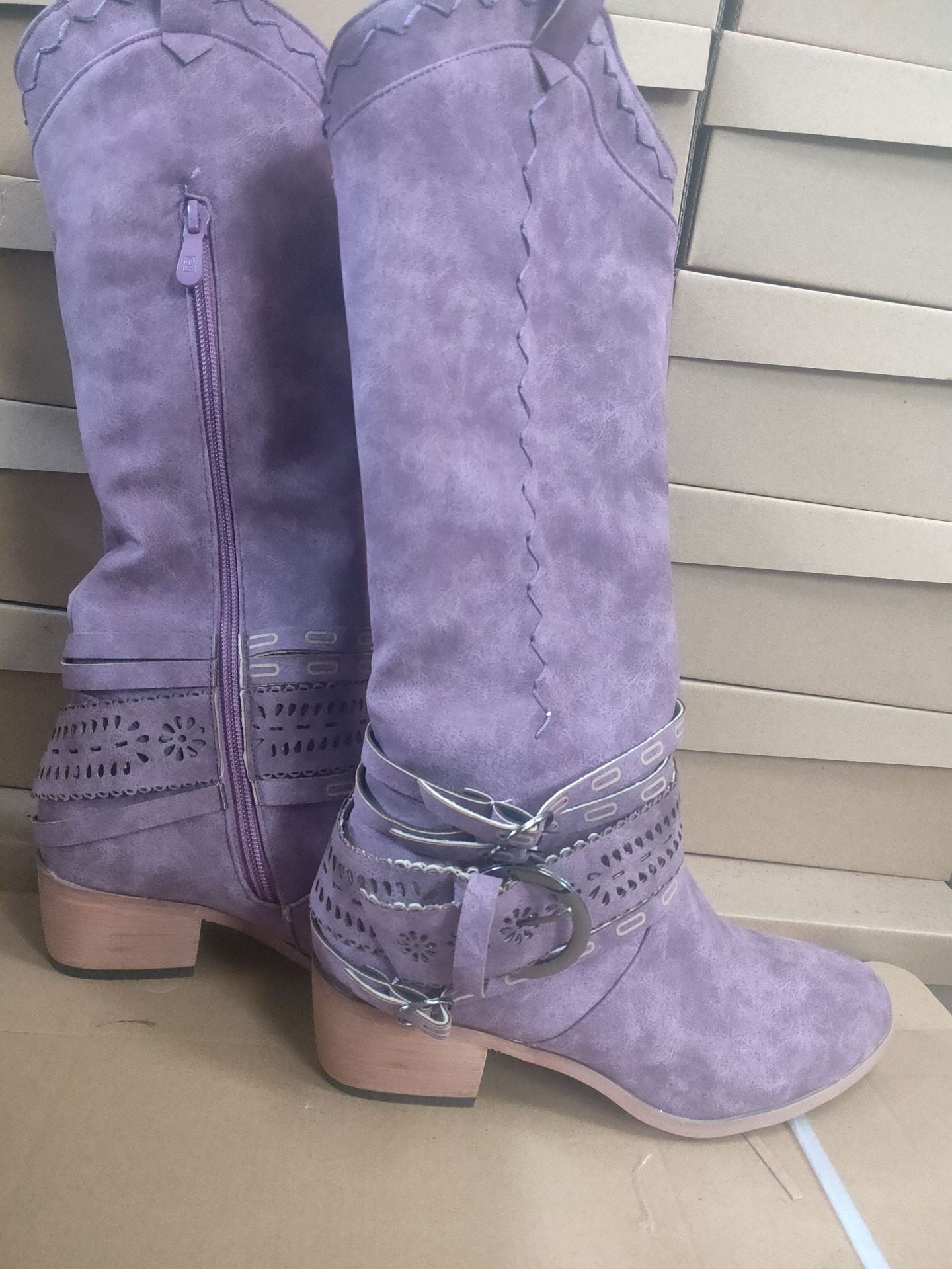 Tanya – Damen-Ritterstiefel aus Wildleder