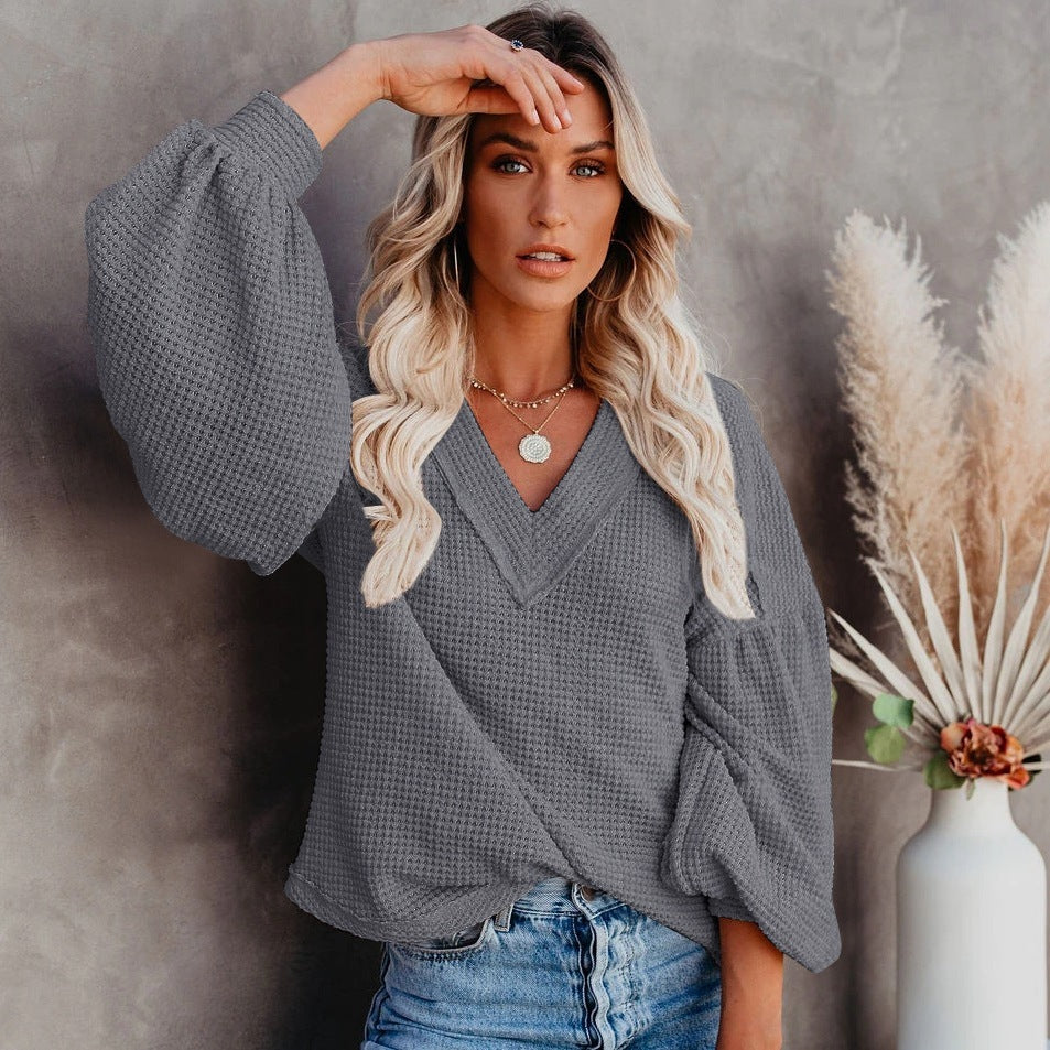 Lauren – Weites V-Ausschnitt T-Shirt mit Laternenärmeln