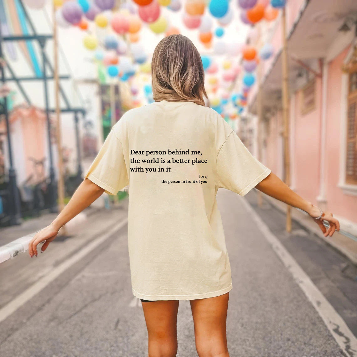 Rose – Damen T-Shirt mit Rundhals und Slogan