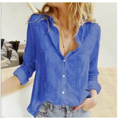 Phoebe – Lockere Damenbluse mit Knopfleiste und Reverskragen