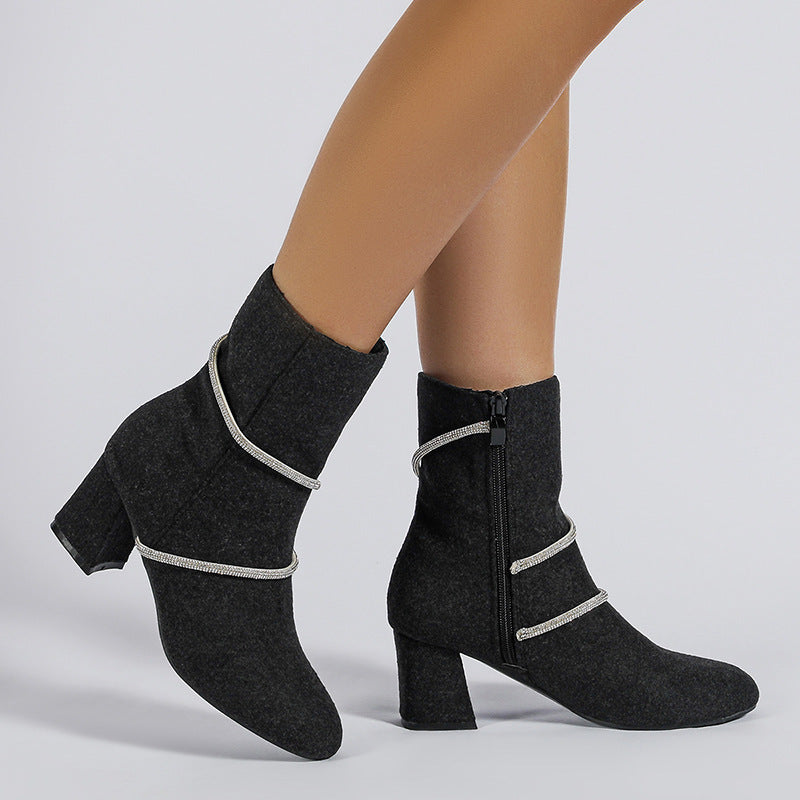 Leanne – Chunky Damenstiefel mit Strassketten-Design