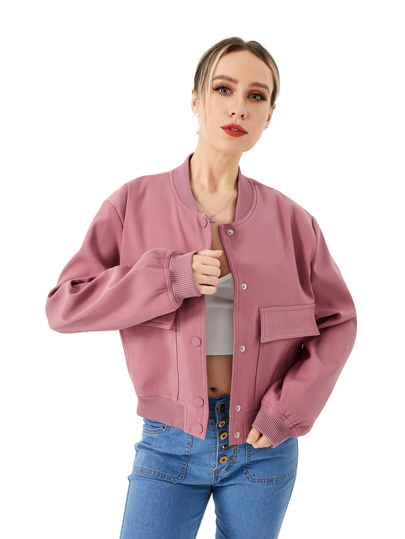 Nicole – Leichte Damenbomberjacke im Cropped-Design