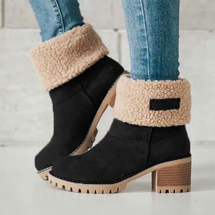 Tanya – Gefütterte Wildleder-Stiefeletten mit quadratischem Absatz