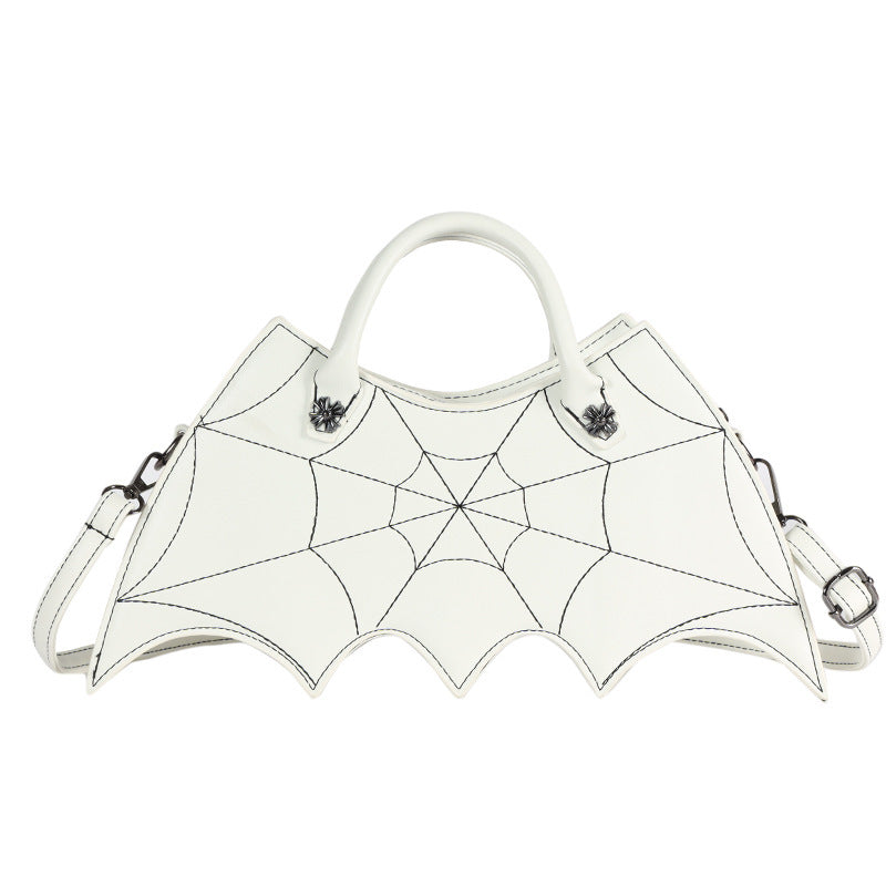 Phoebe – Fledermaus Umhängetasche mit Spinnennetz-Design