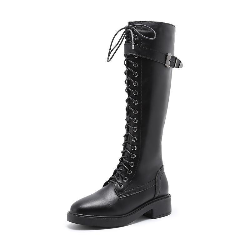 Lydia – Lange Damenstiefel mit flachem Absatz und großen Größen