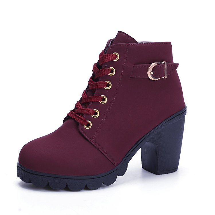 Nicole – Chunky Blockabsatz Stiefeletten mit Schnalle