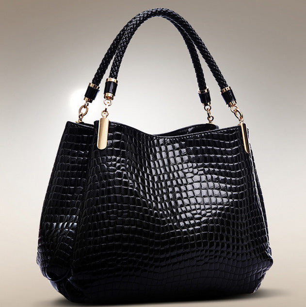 Leah – Damen Schultertasche mit Krokodil-Muster