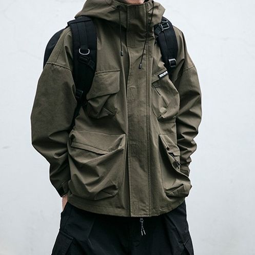 Marcus – Herrenjacke mit Kapuze und funktionalen Taschen
