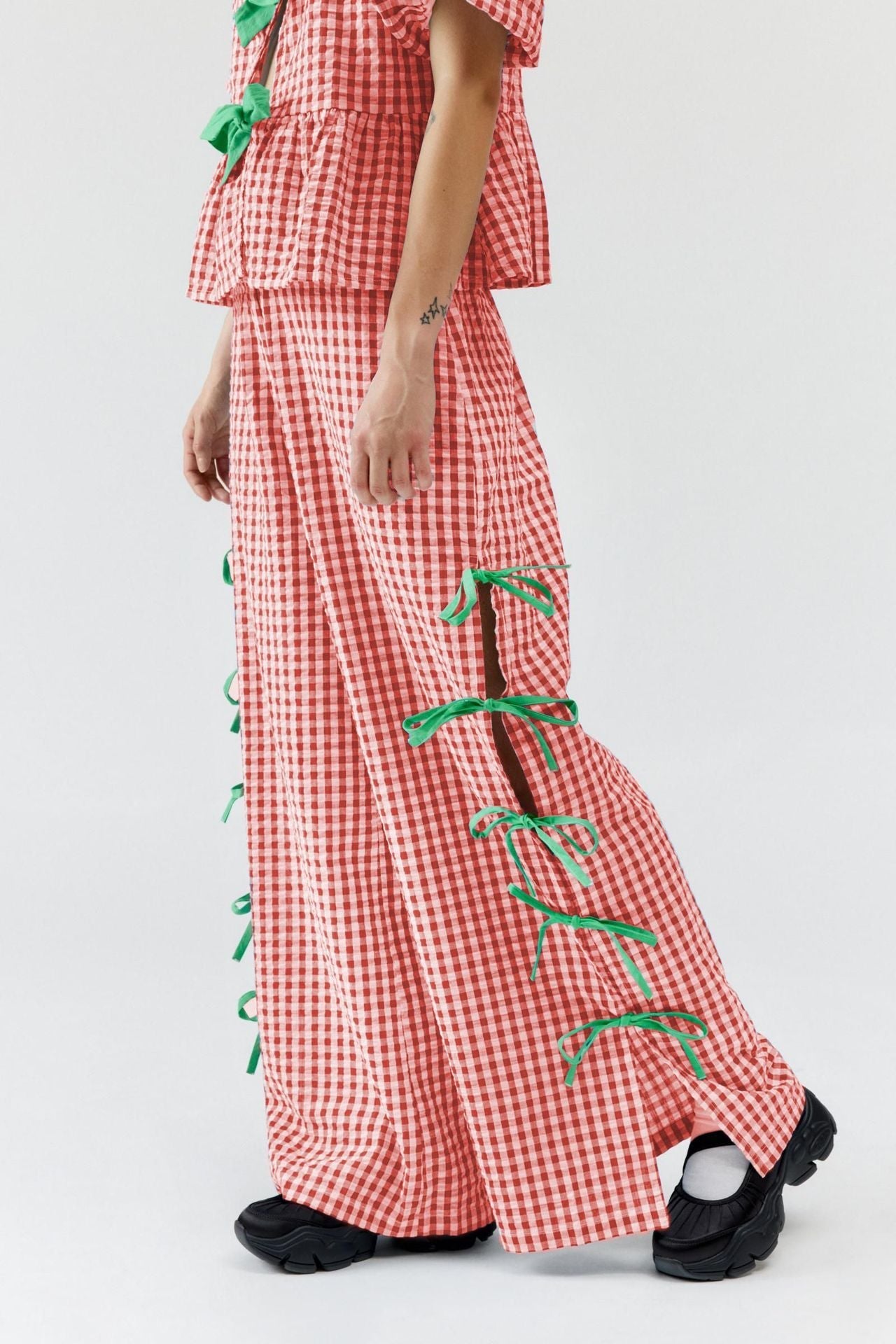 Gillian – Modische Damenhose mit Seitenschlitz