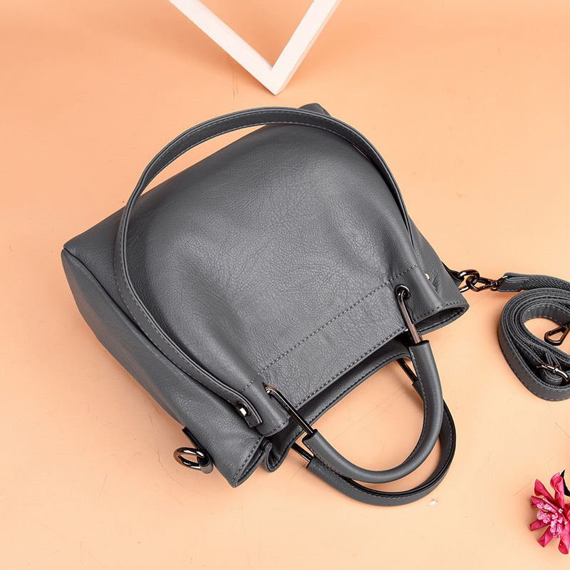 Margaret – Retro Damenhandtasche im Bucket-Stil aus veganem Leder