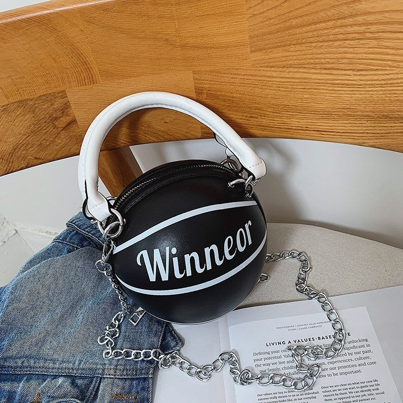 Louise – Basketballförmige Damenhandtasche mit Kette