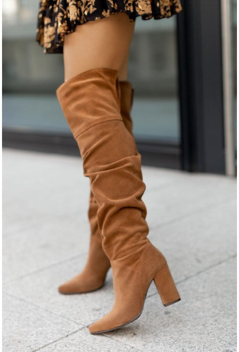 Zoe – Damen Overknee-Stiefel aus Wildleder mit hohem Absatz