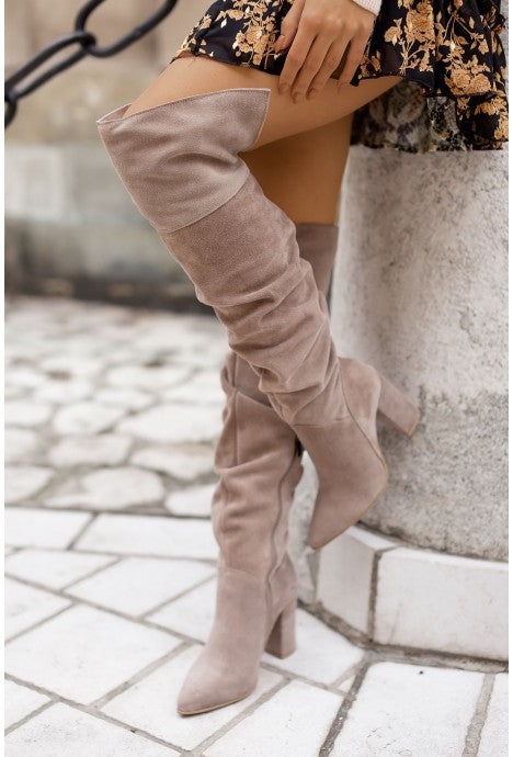 Zoe – Damen Overknee-Stiefel aus Wildleder mit hohem Absatz