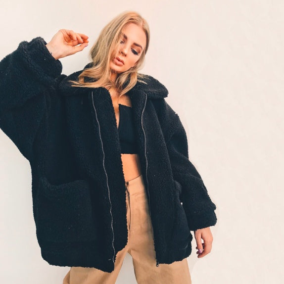 Rebecca – Warmer Plüschmantel für Damen