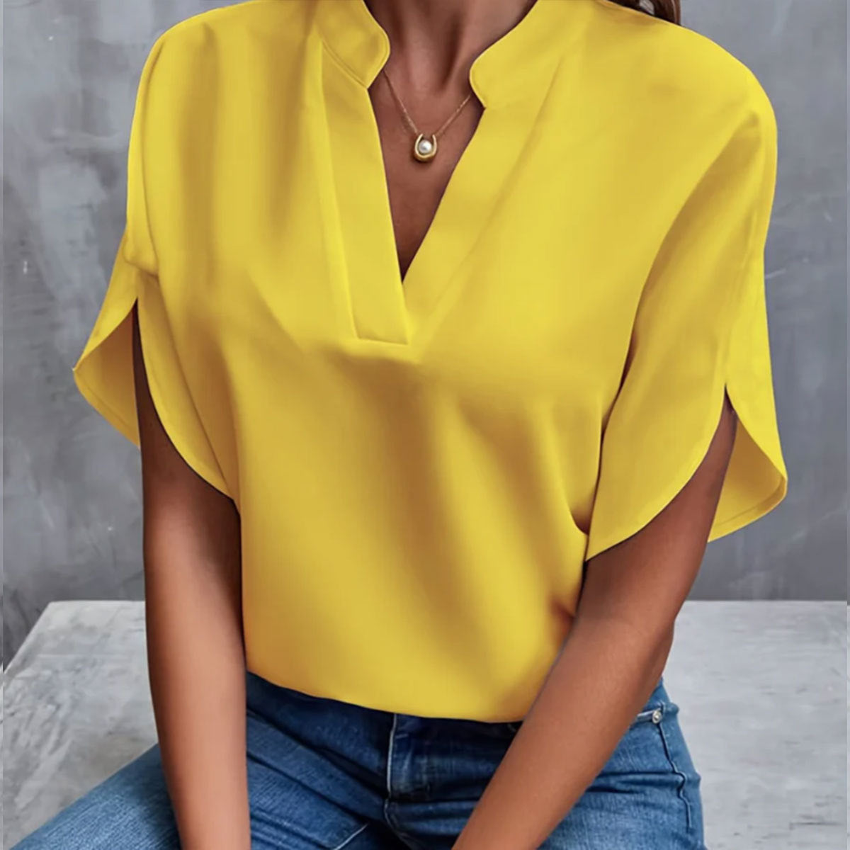 Georgina – Chiffonbluse mit V-Ausschnitt für Damen