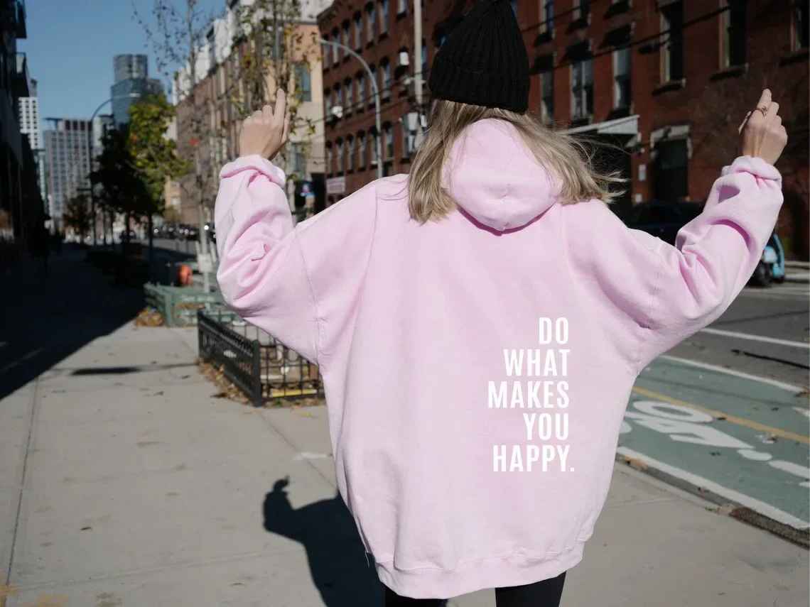 Leonie - Damen Hoodie - Lässiger Streetstyle mit Schriftzug