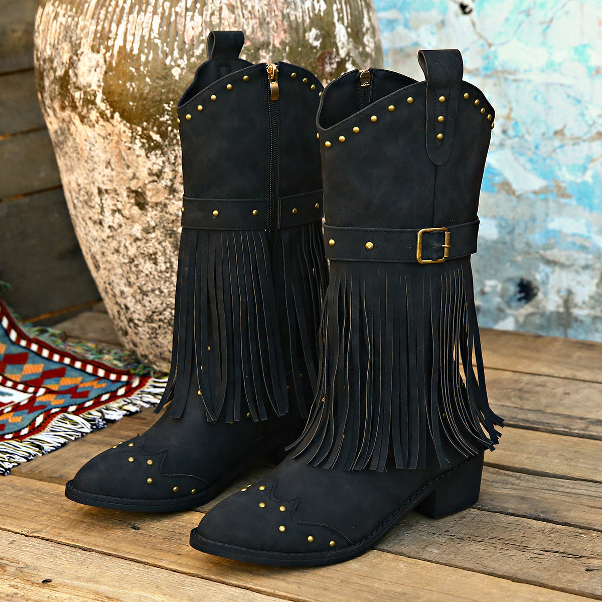 Rebecca – Retro Stiefel mit Quasten und Nieten