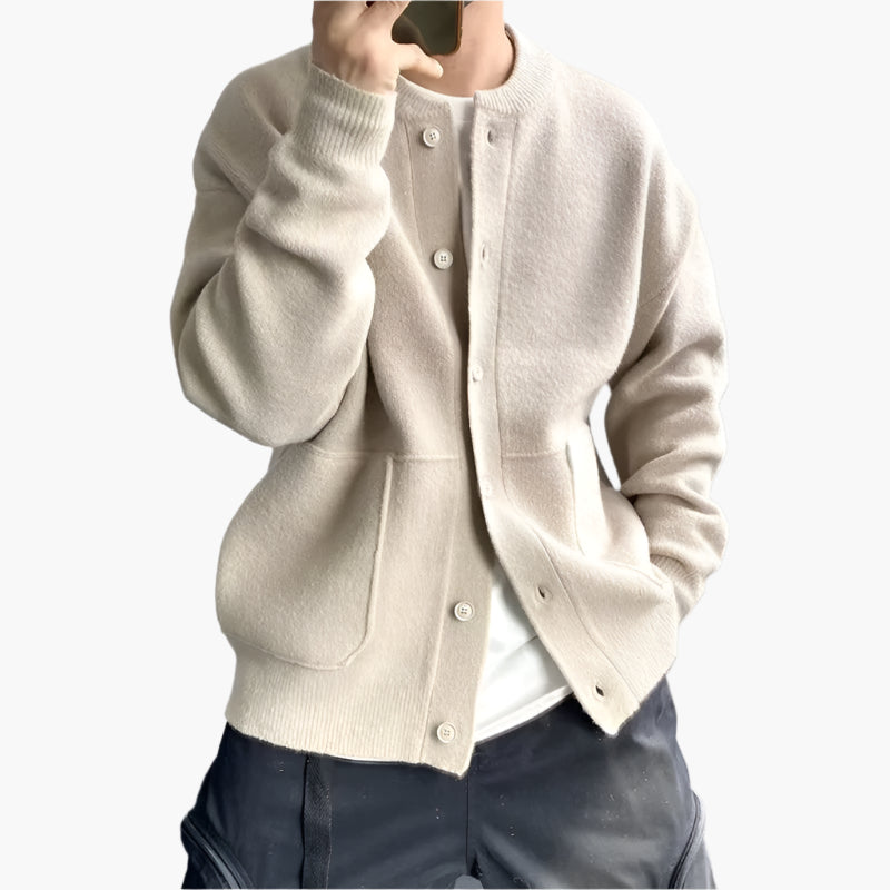 Herren Strickjacke mit Rundhalsausschnitt – Lässiger Stil für Alltag und Freizeit