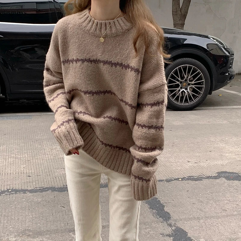 Bente – Locker gestreifter Pullover für Herbst und Winter