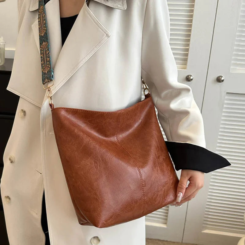 Laura - Stilvolle Schultertasche mit Großem Fassungsvermögen