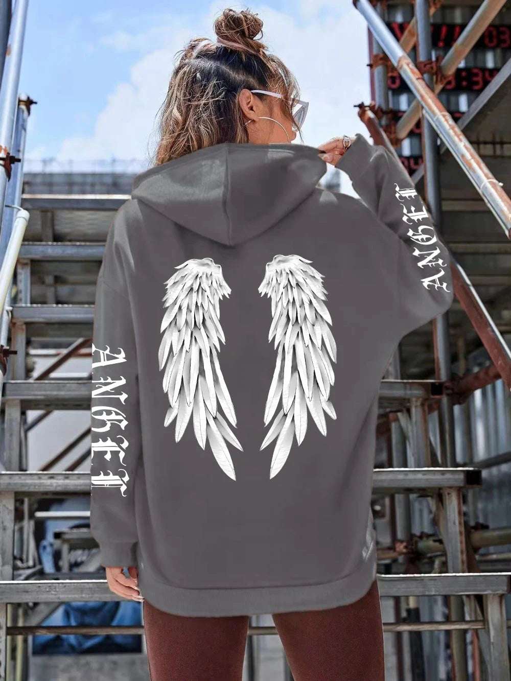 Isabelle - Fleece-Kapuzenjacke mit Engelsflügeln