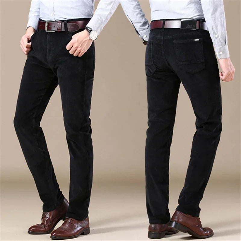 Trevor – Herren Cordhose mit regulärer Passform