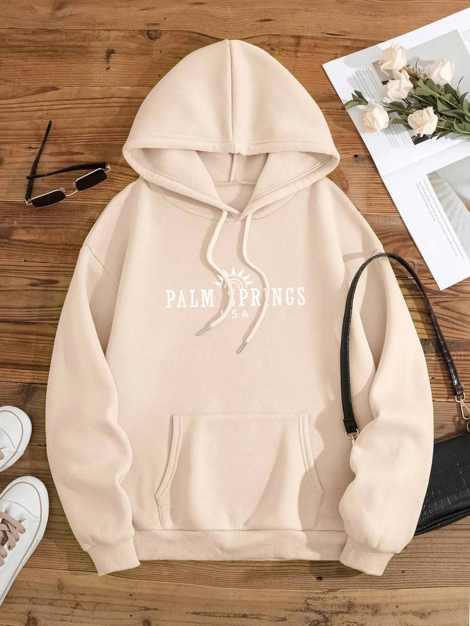 Charlie – Unisex Kapuzenpullover mit Printdesign