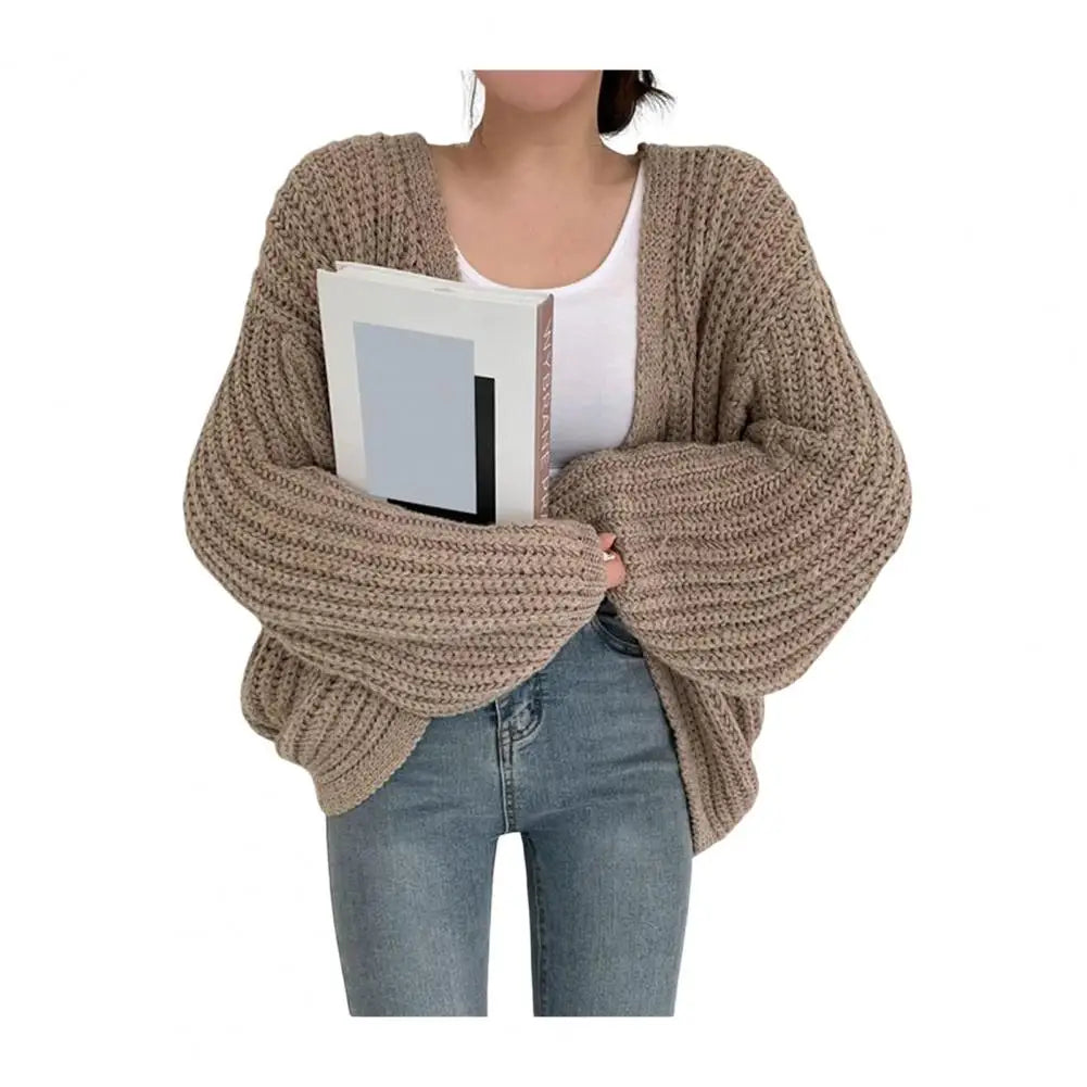 Amelie – Damen Strickjacke mit V-Ausschnitt und langen Laternenärmeln