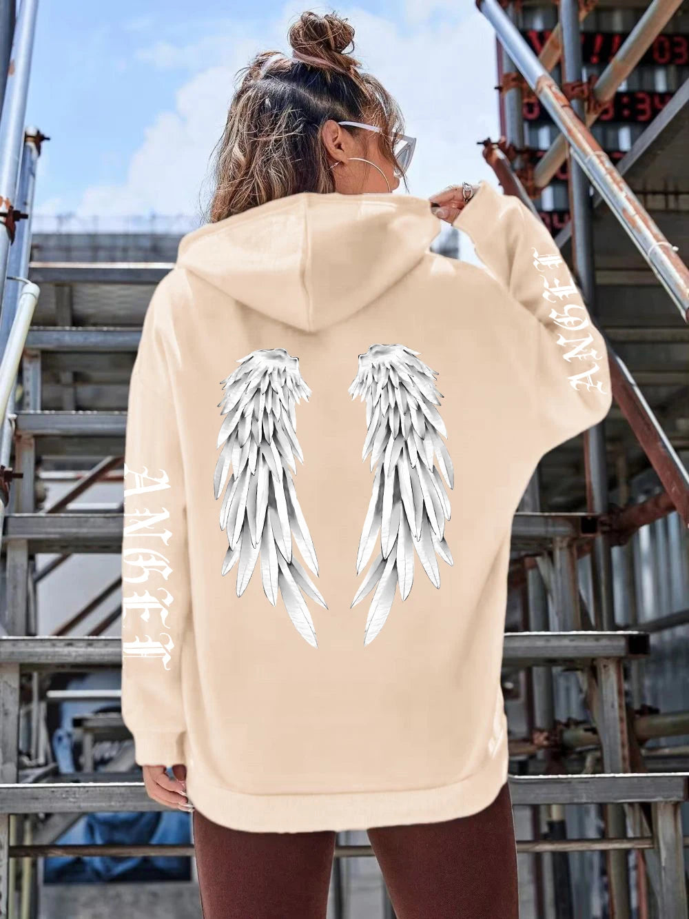 Isabelle - Fleece-Kapuzenjacke mit Engelsflügeln