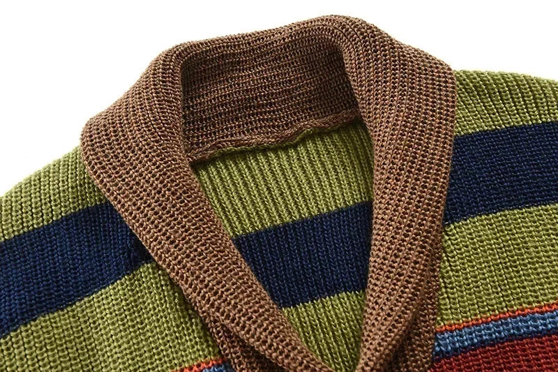 Johann – Strickjacke mit farbenfrohem Streifendesign