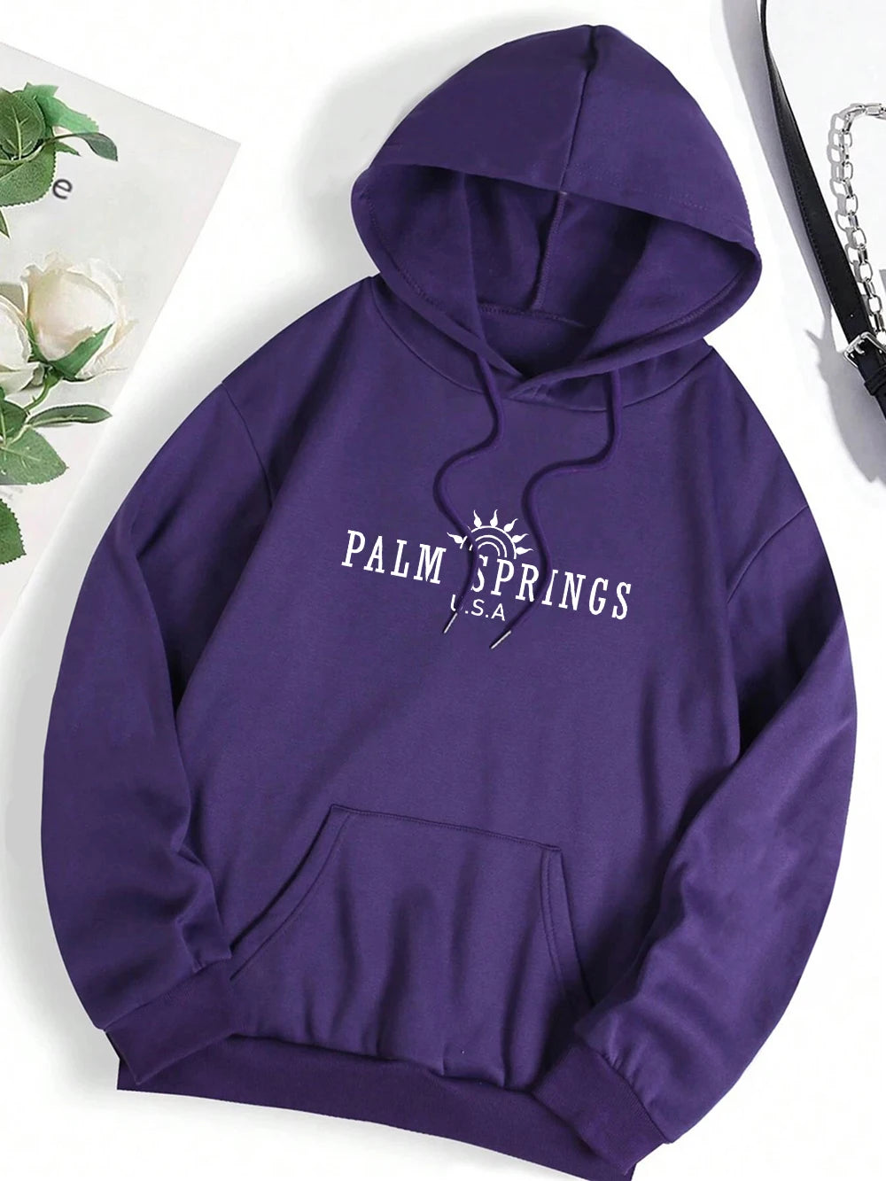 Charlie – Unisex Kapuzenpullover mit Printdesign